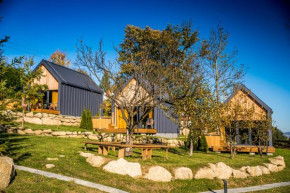 Domandi mountain holiday lodges, Przesieka